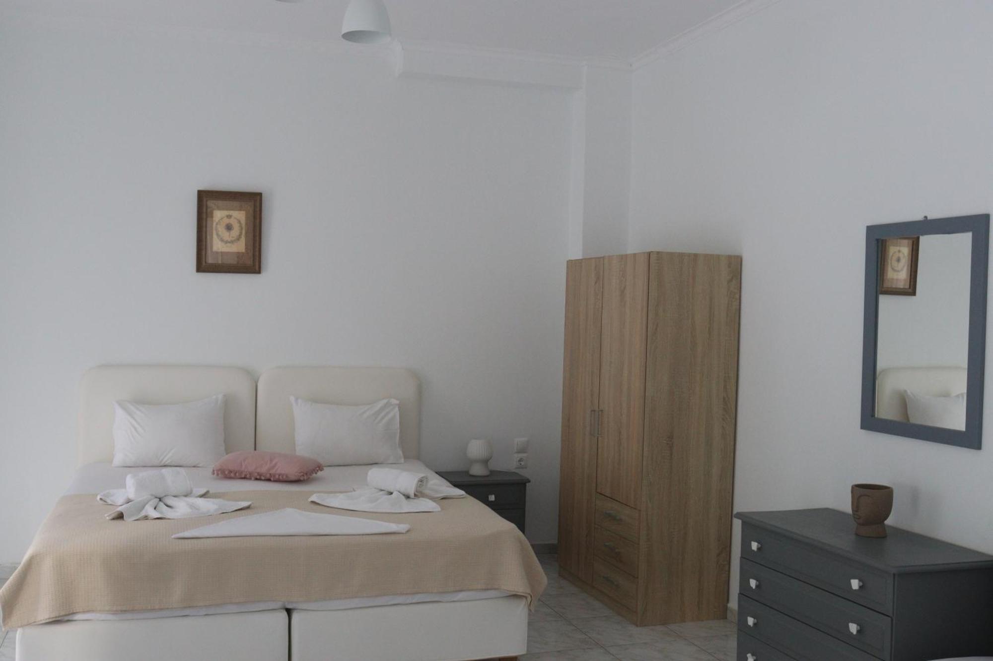 Kondilw Rooms Kalamítsi Eksteriør billede